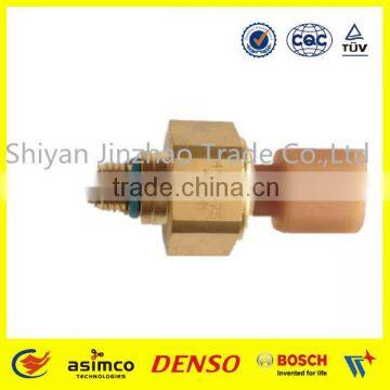 Cumminngs oil pressure sensor 4921475