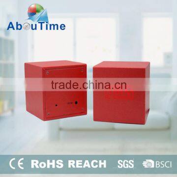 2016 cheap red cube LED wooden table clock