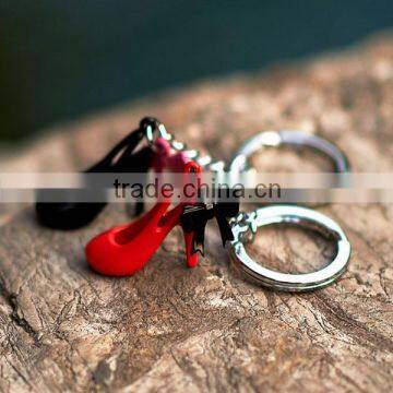 red high heel keychains, custom made metal keychains, custom made metal red high heel keychains in factory price