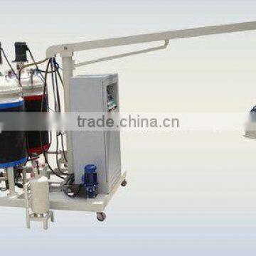 Hot Sale Low Pressure Polyurethane Foam Steering Wheel Making Machine photo-2