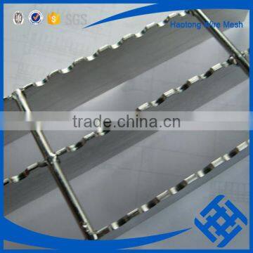 Roof Sheeting Installation Hot Dip Galvanized Steel Grating photo-3