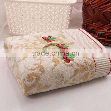 High Quality Cotton Towel Bath Set With Wreath Pattern photo-3