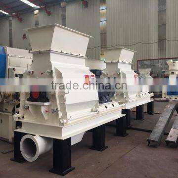 Hot selling wood chips pulverizer / wood powder making machine factory price