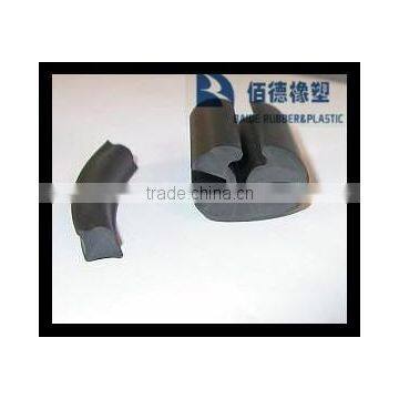 2014 Best Extruded Epdm Boat Hatch Rubber Strip photo-2