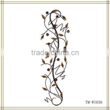 Iron art wall mounted wine bottle holders