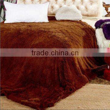 Alibaba China factory 100% polyester PV Plush high plie super soft blanket