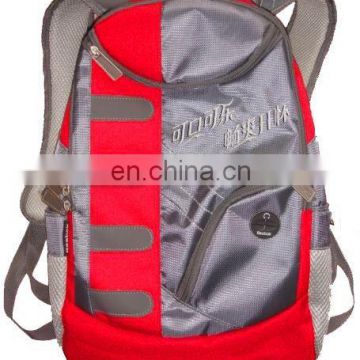 newly arrivel design fashionable sports backpack schoolbag