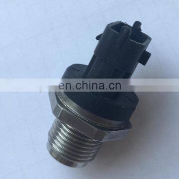 Rail Pressure Sensor 0281002937 for Dongfeng ISDe Truck Engine photo-4