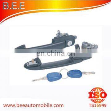 Fiat Brava car front door handle outer/lockablewith keys/left 80/402W/K,46787584W/K,46440184W/K