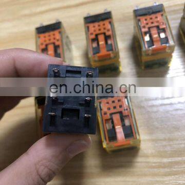 IDEC Relay RU2S-A220 photo-4