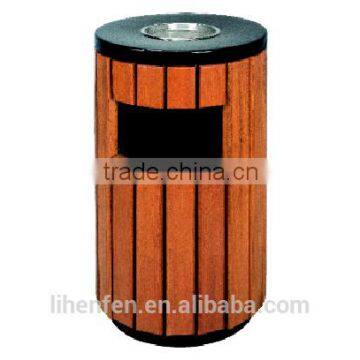 Plastic Wooden Stylish Hot Sale Outdoor Garbage Bin photo-3