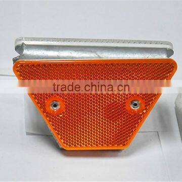 Direct Manufacture Microprism Reflectors Trapezoidal Retro-reflective Road Delineator Posted in Guardrail photo-6
