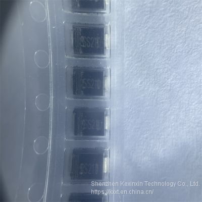 SS210-E3/52T Vishay General Semiconductor Schottky Diodes & Rectifiers 100 Volt 1.5 Amp 75 Amp IFSM