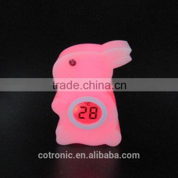 2016 new Rabbit Shape Room Thermometer Temperature Displayer LED Color Changing Night Light Lamp for Babies Kids Children