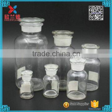 Different sizes clearly pharmaceutical glass bottle with cork/ glass medicine bottle