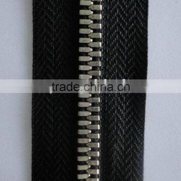 REM0034 No.8 Corn Teeth Brass Zipper