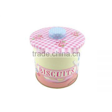 wafer tin, macaroon box, cake roll