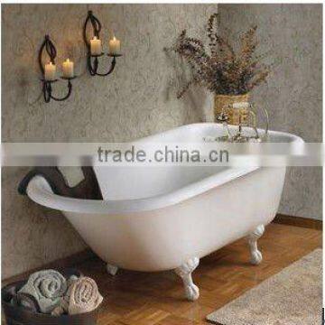 cast iron bathtub