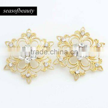Wholesale Fashion Gold Tone Rhinestone Brooches and Buttons