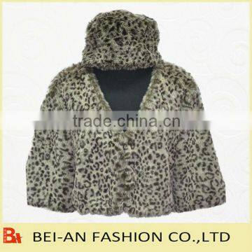 Lady's Leopard Print Fake Fur Jacket With a Detachable Hood