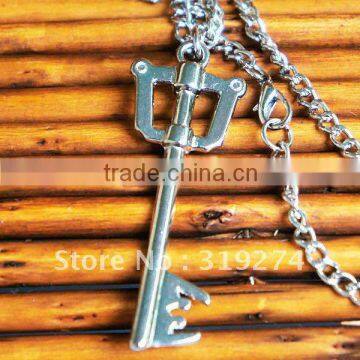 Cosplay KINGDOM HEARTS Sora Key blade Pendant Necklace New