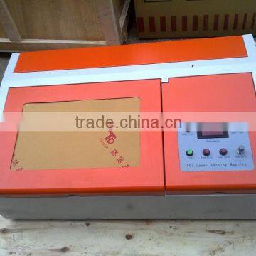 High quality 40w portable mini laser cutting and engraving machine for sale