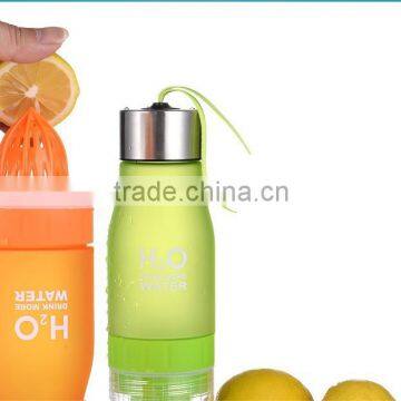 Plastic Lemon Water Bottle Juice Cup Fruit Cups Filter Lemon Squeezer Fruit Juice Bottle photo-6