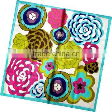 2011 Newest Style fashion square silk scarf OEM Design