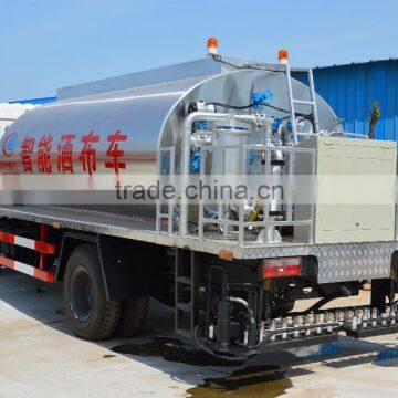 Sinotruk 8000L Pavement Maintenance Truck/intelligent Asphalt Distributor Truck for Sale photo-2