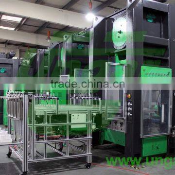 Pneumatic Air Feeder Machine for Aluminum Foil Containers photo-2