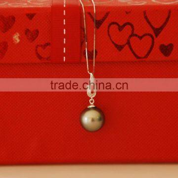 simple 9-10mm TahitIan pearl pendant designs