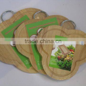 round cutting board with handle