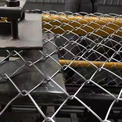 Chain Link Fence With 50mm Mesh Size for Construction Site Perimeter photo-4