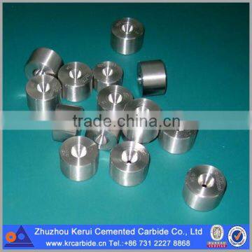 Tungsten carbide heading die