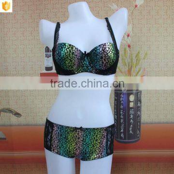 Sexy bling hot lady new bra panty photo,modern laser cut underwear model                        
                                                                Most Popular