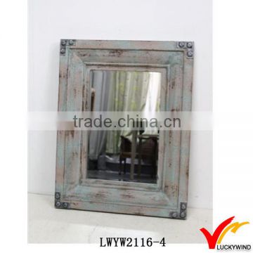 Rivet Corners Unique Country Style Frame Wall Mirror