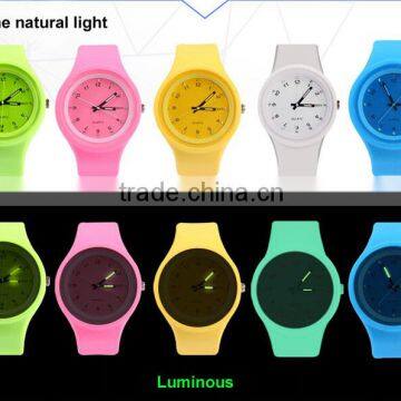 Attactive Whole Luminous Silicone Jelly Watches Top Sale Interchangeable Strap Watch photo-5