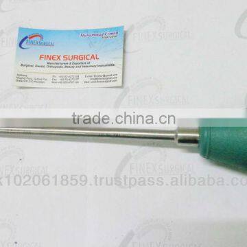 Polyaxial screw driver