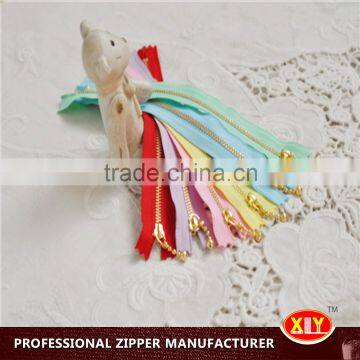 2015 Fashion Golden Brass Close End Metal Zipper