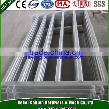 2.1m x 1.8m 6 Rail Oval pipe Buffalo Yard Panel(BV, CE, SGS, ISO Certificate)