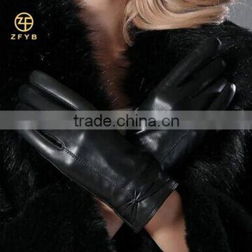 Wholesale promotional products leather gloves price for girls