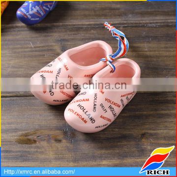 ceramic bule and white dutch clogs model supplier