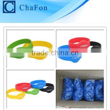 13.56mhz Silicone Rfid Wristband Locker Key photo-3