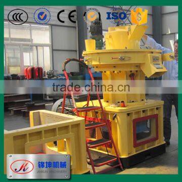 Hotsell 1.5ton/h biomass wood sawdust pellet making machine factory price JKER560