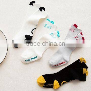 YF71090 hot sale 2017 children socks lovely breathable baby socks