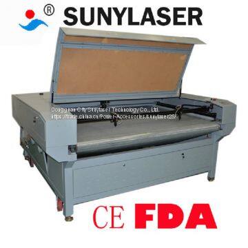 Sunylaser Automatic Feeding Laser Cutting Machine for Garment