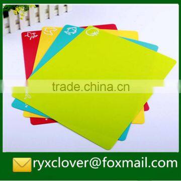 Customized Kitchen Thin Plastic Cutting Board photo-3