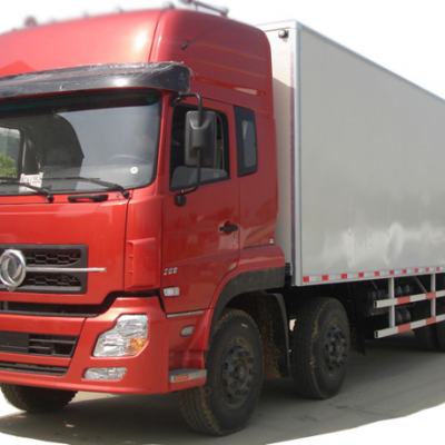 8X4 Dongfeng 30T Logistics Refrigerated Trucks