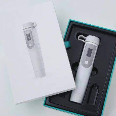 Manual Refractometer :Precision Vision Testing Tool for Eyecare Professionals