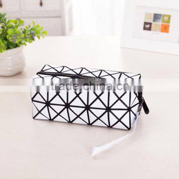 NEWEST Design Shining PVC Cosmetic Bag With Handle Light Toiletry bags